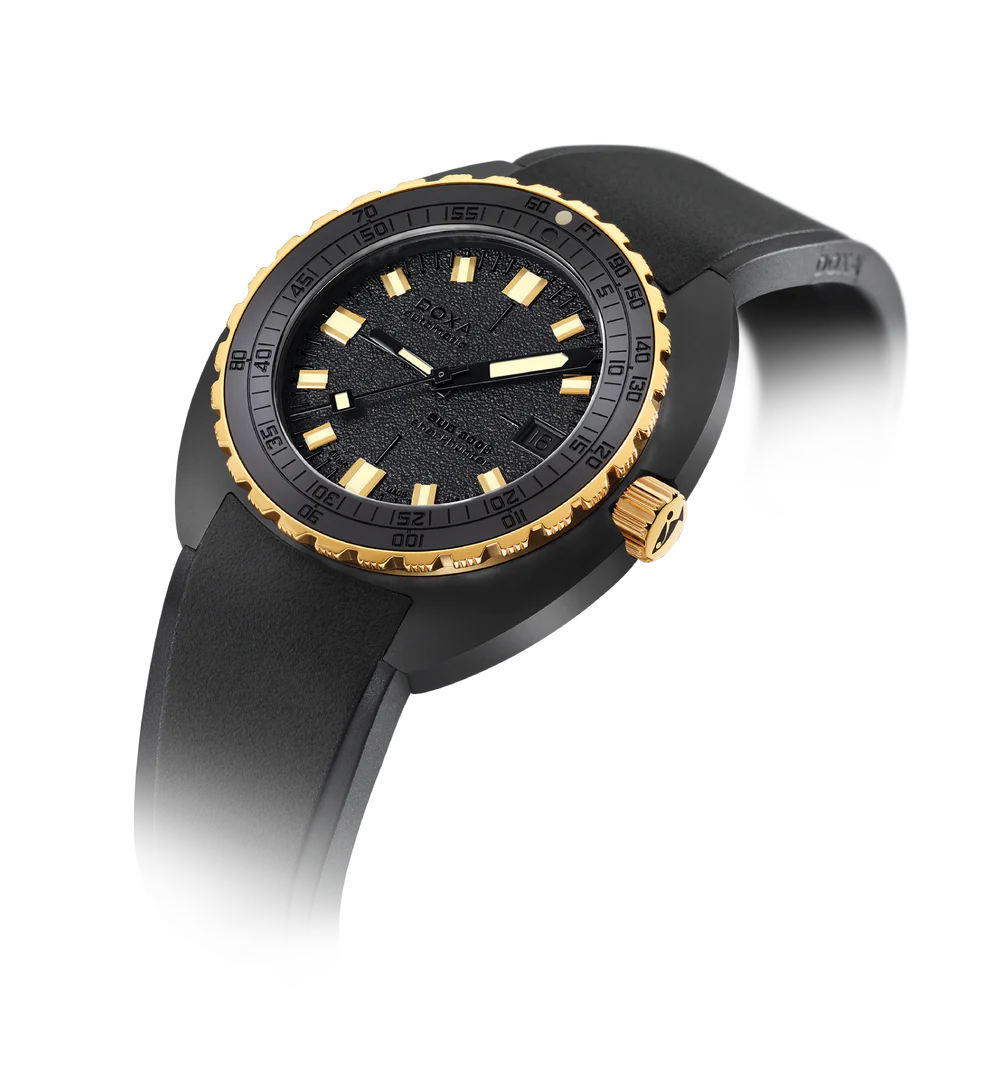 Doxa SUB 300 Beta Sharkhunter Matte grained dial  - 830.20.101.20