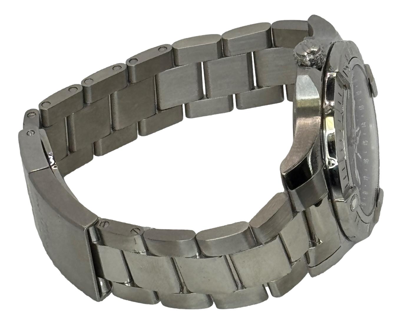 Breitling Avenger Automatic 43mm A17318101A1 B&P Watch