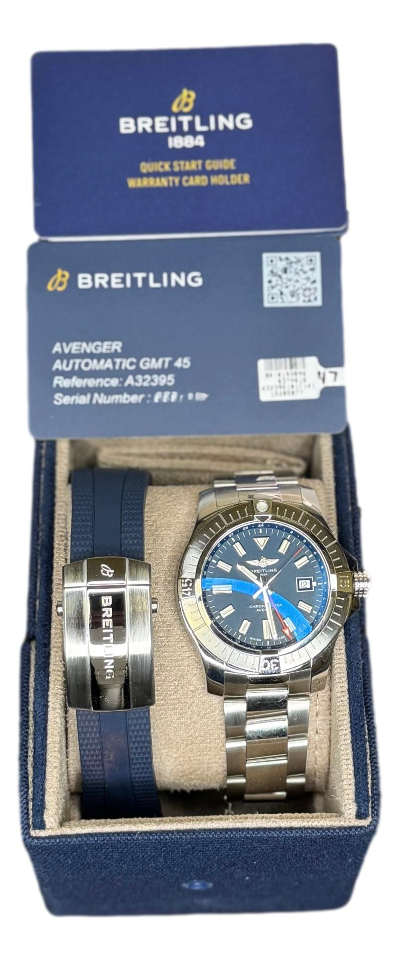Breitling Avenger Automatic 43mm A17318101A1 B&P Watch