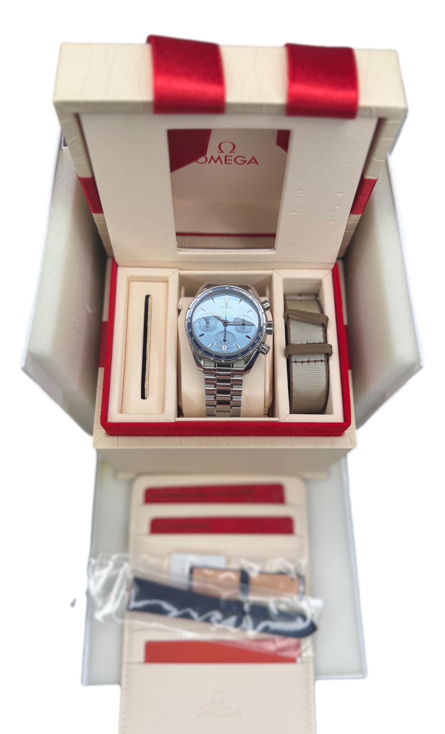 Omega Speedmaster 324.30.38.50.03.001 Co axial blue dial B&P watch