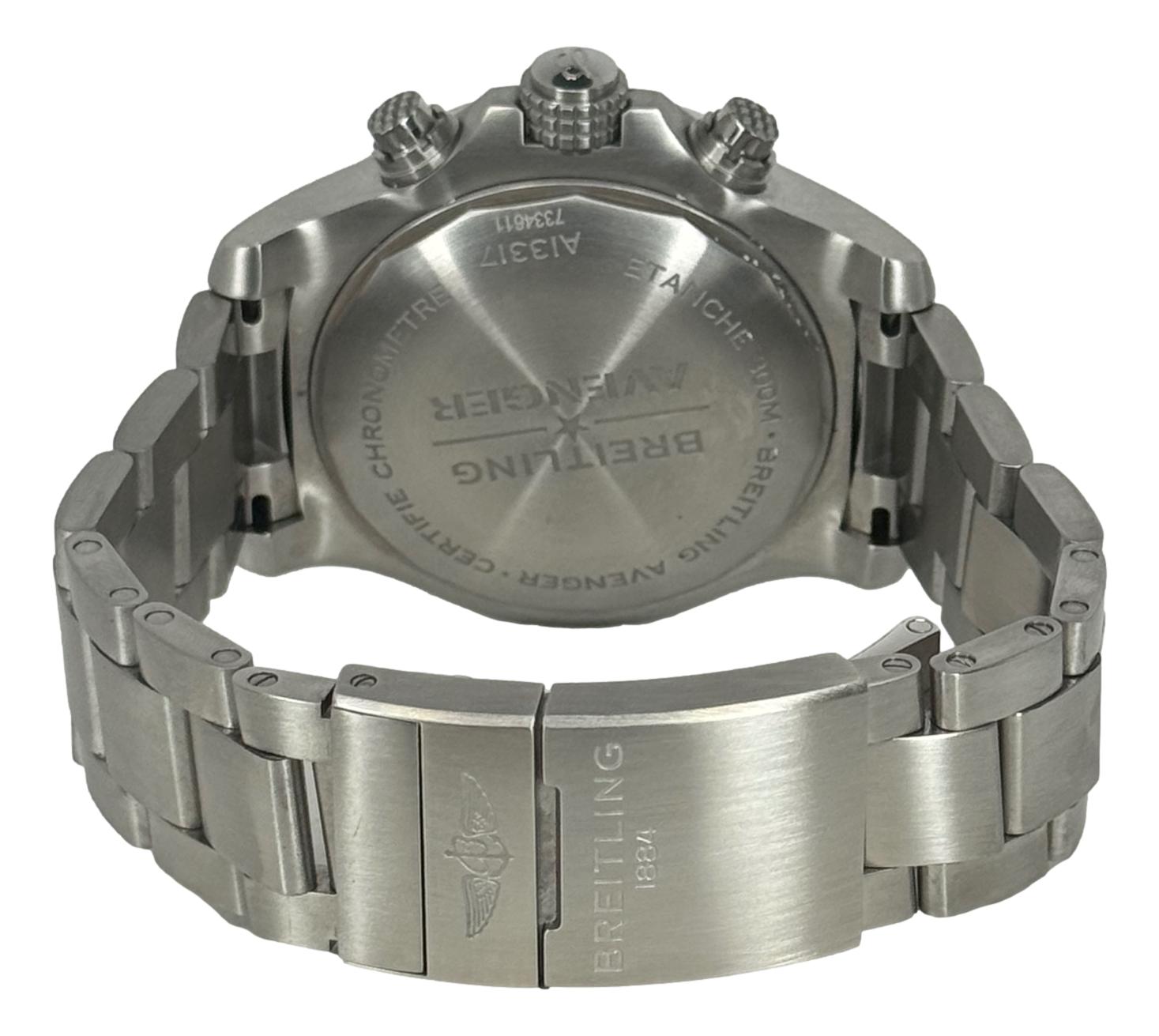 Breitling Avenger Chrono 45mm A13317 B&P Watch