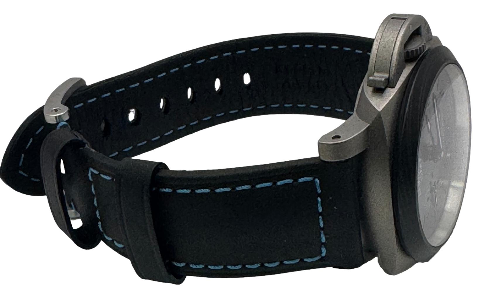 Panerai Luminor GMT 42mm PAM01279 TO122290 B&P Watch