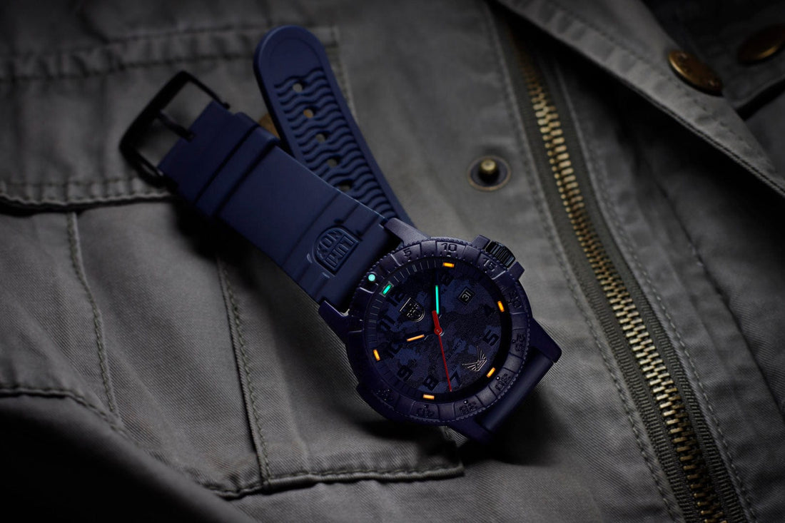 Luminox Volition America Leatherback Sea Turtle Giant - Navy Out - 44 mm - XS.0323.VOL