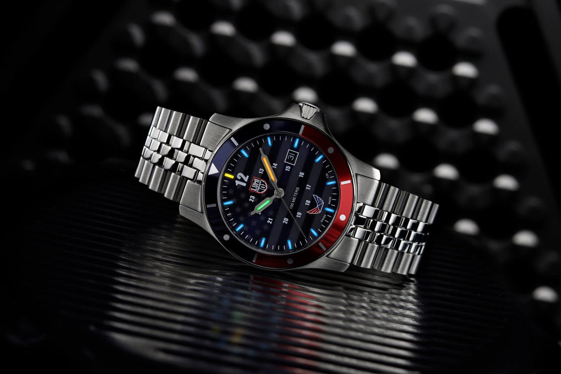 Luminox VOLITION AMERICA 'Minuteman', Dress Watch, 42 mm  - XS.0914.VOL