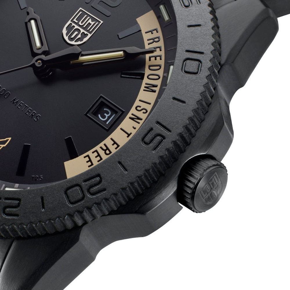 Luminox VOLITION AMERICA 'Freedom Isn't Free' - Dive Watch - 44 mm - XS.3121.BO.VOL.FR